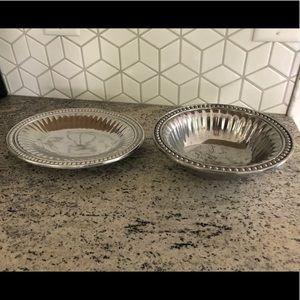 2 Wilton Armetale Bowls